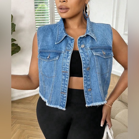 Jean Women's Plus Size Buttons Denim Vest with Two Chest Flap Pockets Jackets - Picture 1 of 6